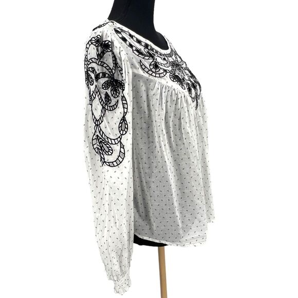 Free People Everything I Know Cotton Peasant Blouse‎ Embroidered Cutouts Medium - Picture 5 of 11